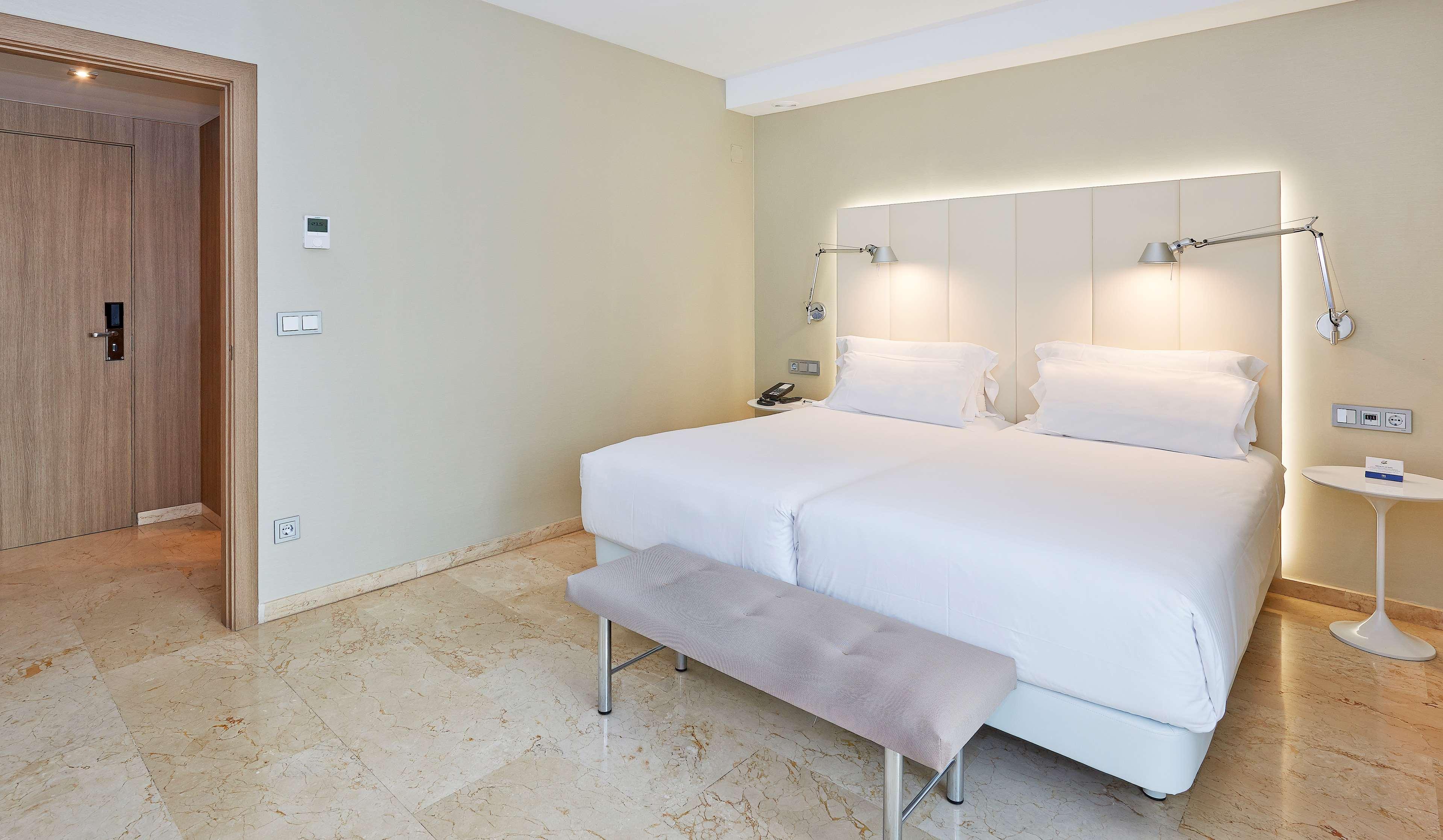 Nh Ciudad De 4* Saragoça
