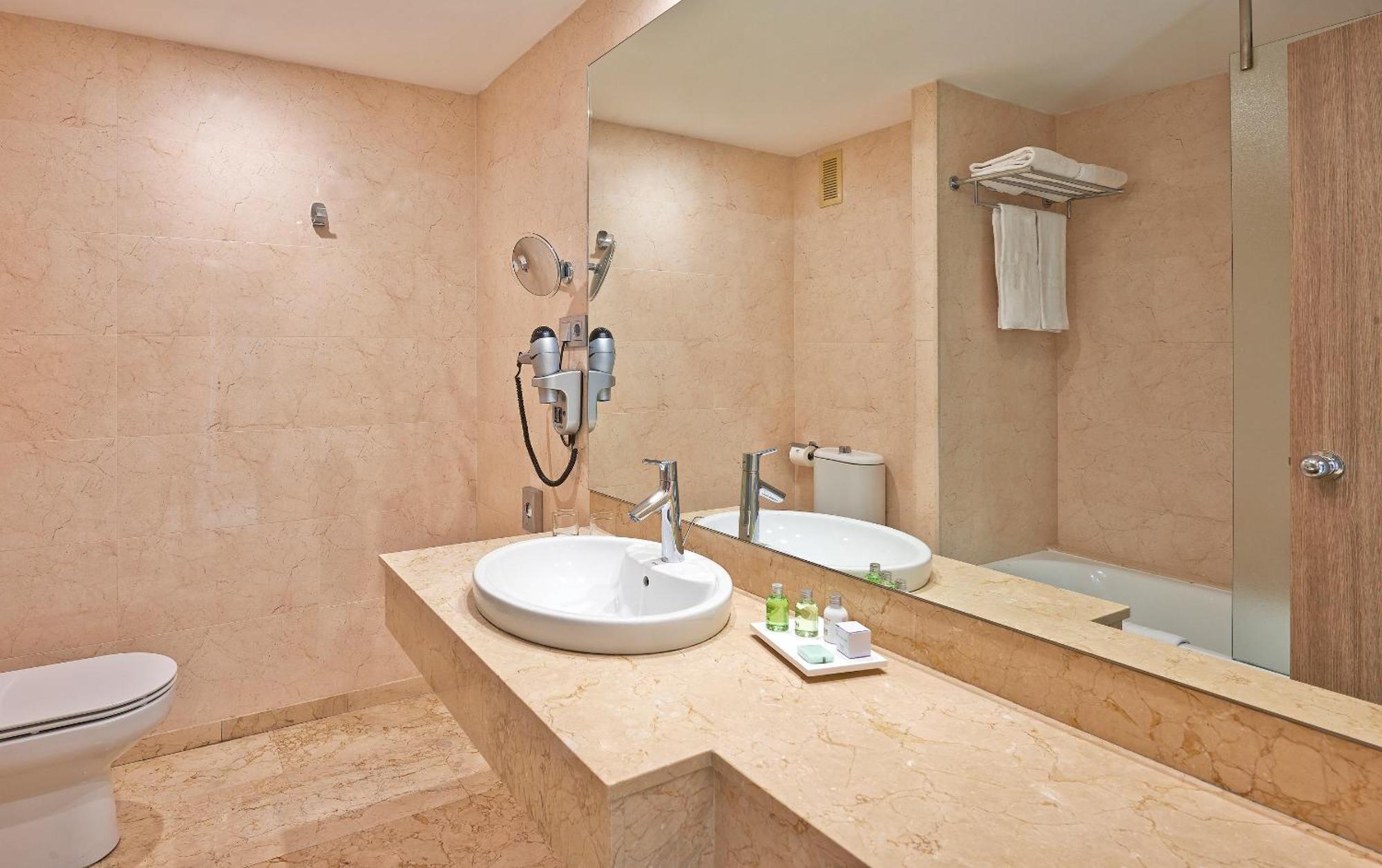 Hotel Nh Ciudad De