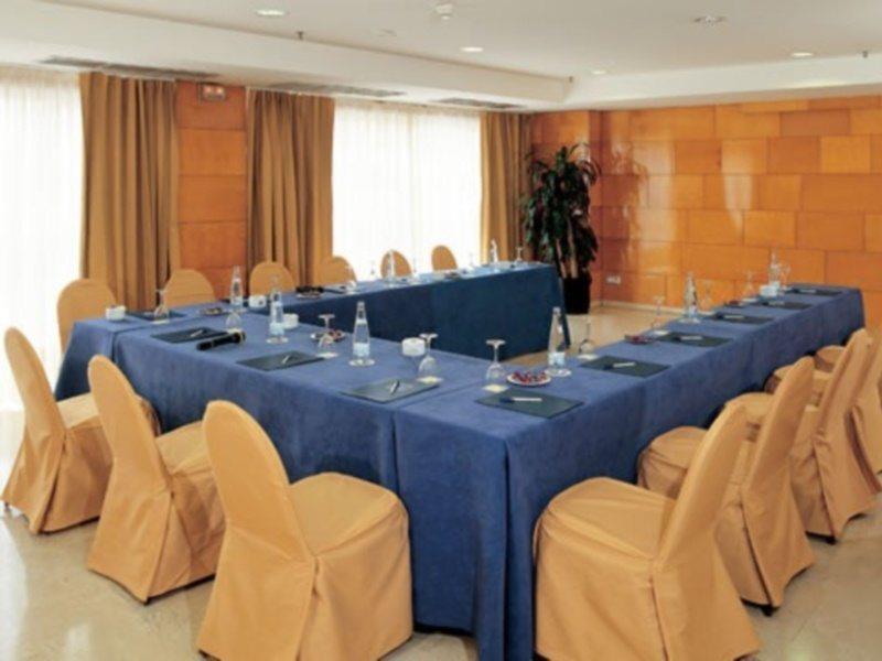 Nh Ciudad De 4*